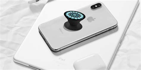 popsocket stuck on phone.